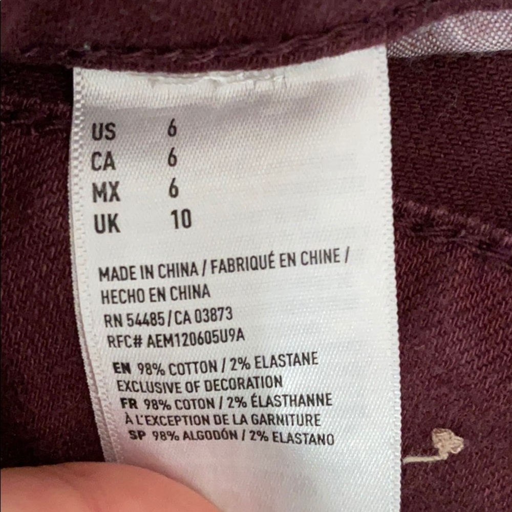 American Eagle Jean Shorts - Picture 4 of 4